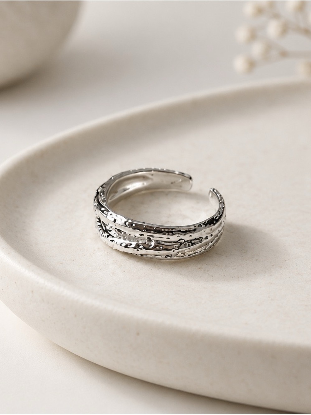 2393-65 NWT 925 Sterling Silver Textured Rustic Multi-Band Adjustable Ring